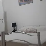 Πανσιόν Corneliaguesthouse